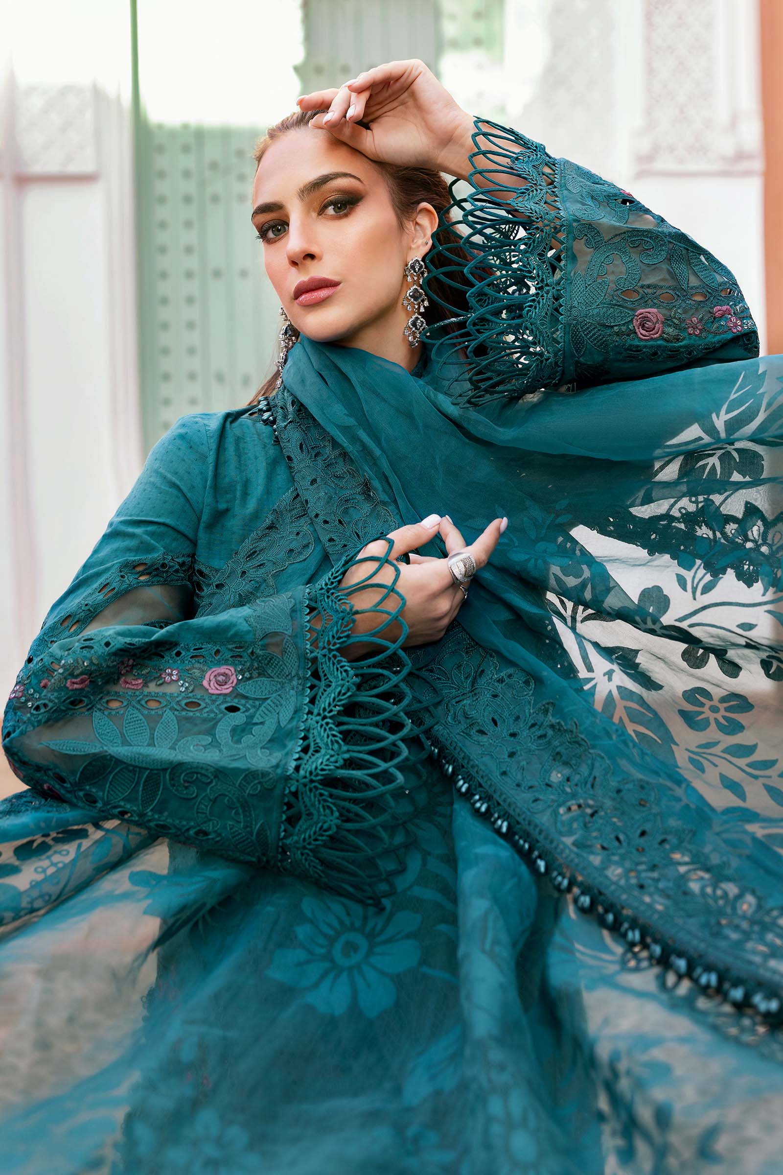 3 Piece Unstitched Embroidered Dobby Lawn Suit D-2513-B